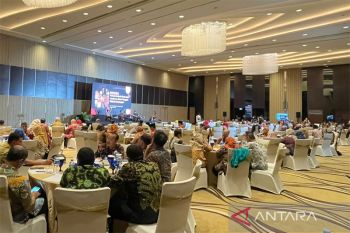 OJK gandeng kepala desa dan lurah sebagai agen literasi keuangan