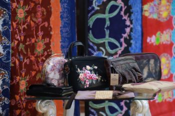 Eri Cahyadi kenalkan batik Surabaya di "Karnaval Nang Tunjungan"