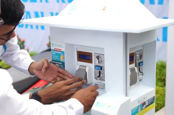 PLN Mataram menyediakan fasilitas pengisian daya kendaraan listrik Rp500