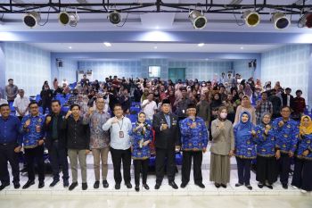 Pemprov Sulsel minta masyarakat berbahasa nasional dengan baik dan benar