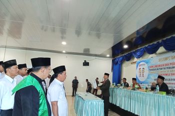 33 orang Panwascam dilantik, Bawaslu Pasbar minta jaga netralitas awasi Pemilu