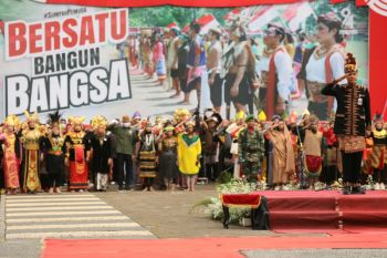 Ganjar Pranowo ajak pemuda-pemudi Jateng jawab tantangan kemandirian bangsa