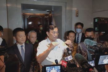 Menko Marves yakin kereta cepat Jakarta-Bandung mulai beroperasi pertengahan 2023