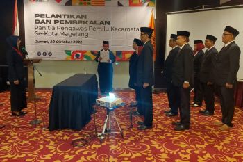 Pelantikan 1.728 panwaslu kecamatan se-Jateng bertahap