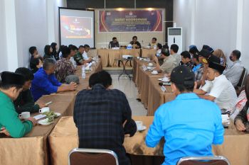 KPU Lutim gandeng UPTD Disdik sosialisasikan Pemilu 2024 bagi pelajar