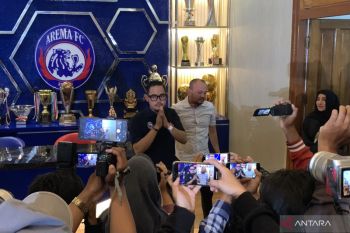 Gilang "Juragan 99" mundur dari jabatan Presiden Klub Arema FC
