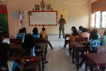 Kodim 1708-02/BU beri materi wawasan kebangsaan siswa SMAN Biak Utara