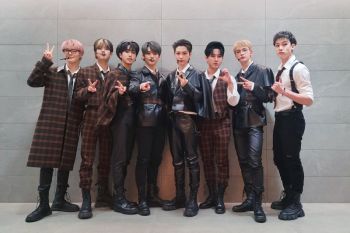 Stray Kids ingatkan STAY jaga kesehatan jelang konser di Indonesia,