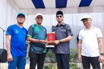 Wako Bukittinggi terima penghargaan dari Kemenkeu