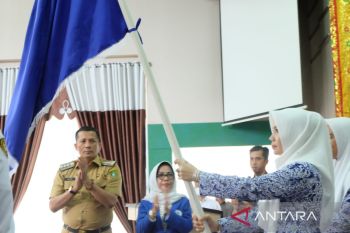Bupati Adil minta IWAPI berperan untuk UMKM