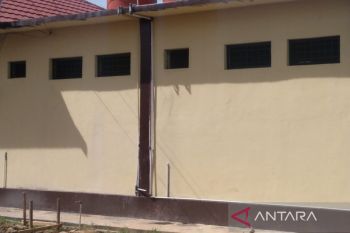Polisi buru empat tahanan kabur di Bengkulu