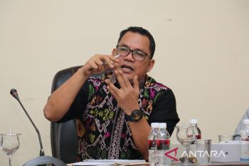 Bawaslu kabupaten dan kota di Kepri lantik anggota panwaslu kecamatan
