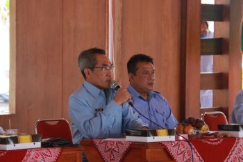 Lurah harus kerja keras entaskan kemiskinan