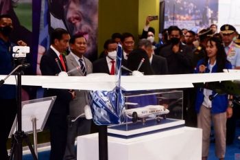 PT Dirgantara Indonesia pamerkan pesawat N219 Amphibi di hadapan Presiden Jokowi