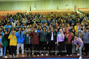 Rektor Unhas mendorong mahasiswa bangun karakter maritim hadapi era VUCA