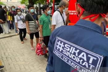 Disnaker Kepri imbau warga gunakan jalur resmi untuk kerja di luar negeri