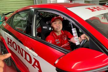 Alvin Bahar tetap haus gelar meski sandang 11 kali juara nasional