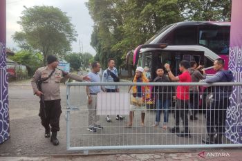 Kemenkumham NTB memindahkan 24 narapidana ke luar wilayah