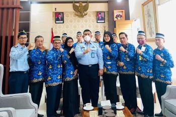 Sembilan pegawai Kemenkumham Sumbar ikuti MTQ Korpri Nasional