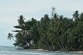 Baterai lampu mercusuar di Pulau Ujuang Agam dicuri orang