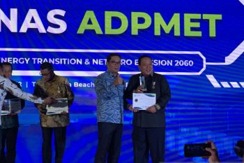 Gubernur Lampung raih penghargaan dalam kategori energi terbarukan