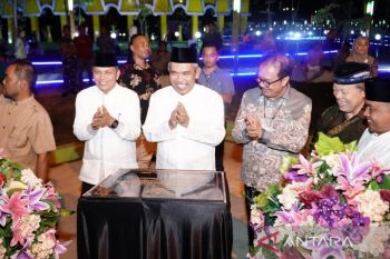 Peresmian Taman Kota Religi Bangkinang Kota disambut hujan deras