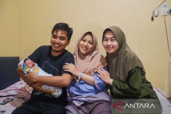 Tiga bayi lahir pada Hari Pahlawan di Bukittinggi, Wako usulkan nama ini