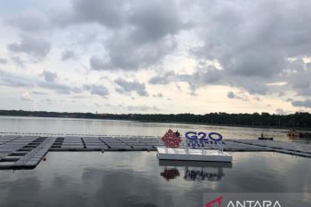 PLTS terapung muara sungai di Bali gunakan 50 persen produk lokal