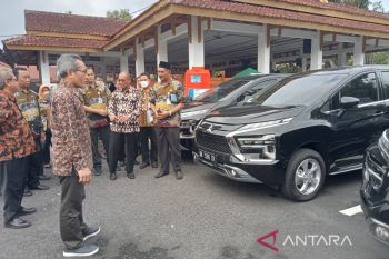 Bantul menganggarkan Rp4,8 miliar pengadaan kendaraan dinas 17 kecamatan