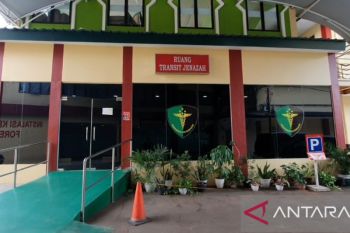 RS Polri tidak menemukan bekas luka penganiayaan pada empat jenazah di Kalideres