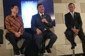 Bahlil promosikan investasi di Forum Net Zero Summit 2022