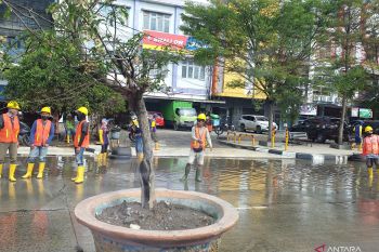 Palembang butuh 15 pompa jinjing tangani banjir