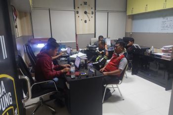 Polisi amankan seorang pengendara motor lintasi jalan tol di Lampung