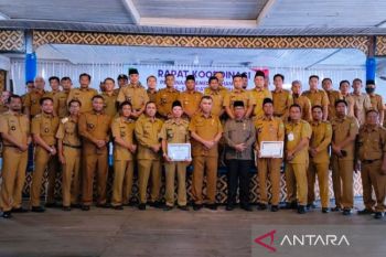 Pemkab Natuna latih 70 kades kelola keuangan dan administrasi desa