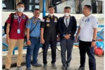 Imigrasi Selatpanjang deportasi WNA asal Singapura