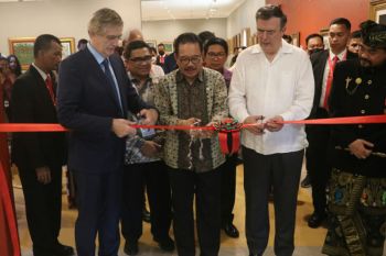 Wagub Bali dan Menlu Meksiko buka pameran lukisan Covarrubias