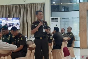 Kejati Sumbar kunjungi Pariaman bahas penekan dampak kenaikan BBM
