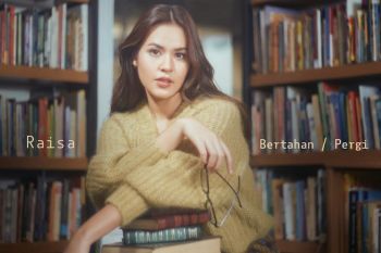 Raisa kisahkan ketidakpastian dalam "Bertahan / Pergi"