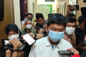 Saksi-terdakwa suap Rektor Unila nonaktif beberapa terlibat komunikasi