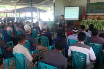 Kodim Polewali Mandar mengajak komunitas masyarakat perkuat persatuan