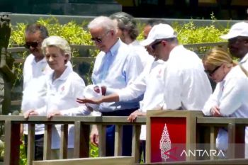 Joe Biden tampil beda di Tahura Ngurah Rai