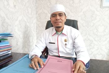 Daftar tunggu haji di Pasbar capai 50 tahun