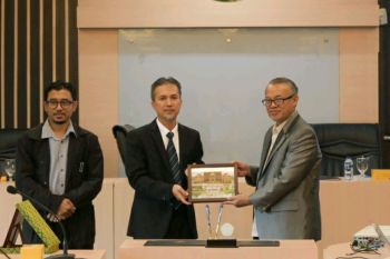 Universitas Riau dan Universitas Melayu Kelantan Malaysia sepakat tingkatkan kualitas SDM