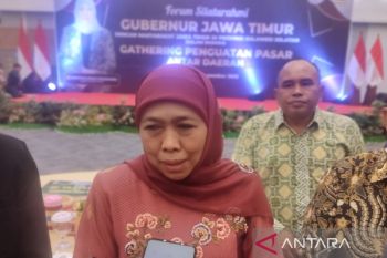 Gubernur Khofifah sebut fokus urus Jatim menanggapi Pilpres 2024