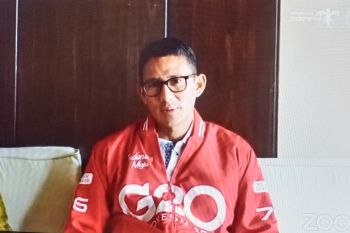Sandiaga Uno buka Pesta Raya Flobamoratas
