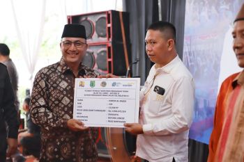 Warga Muba sukacita terima uang pembebasan lahan jalan tol