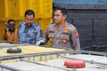 Berkedok angkut ikan, Empat pelaku penimbun BBM di Probolinggo ditangkap