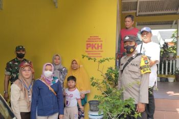 Puluhan penerima manfaat PKH di Tanjungpinang mundur saat labelisasi rumah