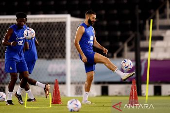 Seluruh anggota skuad Prancis hadir di sesi latihan jelang final