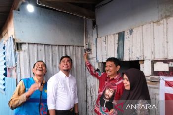 Negara hadir, 75.890 keluarga kurang mampu dapat bantuan pasang baru listrik PLN gratis